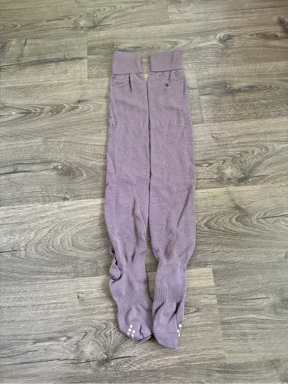 lululemon athletica Ribbed socks in Dusty Mauve